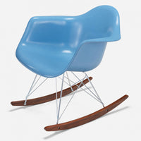 walnut-rocker-zinc-wire-baby-blue
